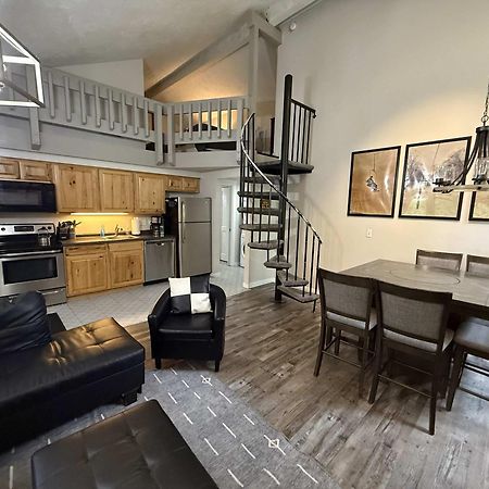 Boyne Falls Boyne Mountain Condo -Sleeps 12 מראה חיצוני תמונה