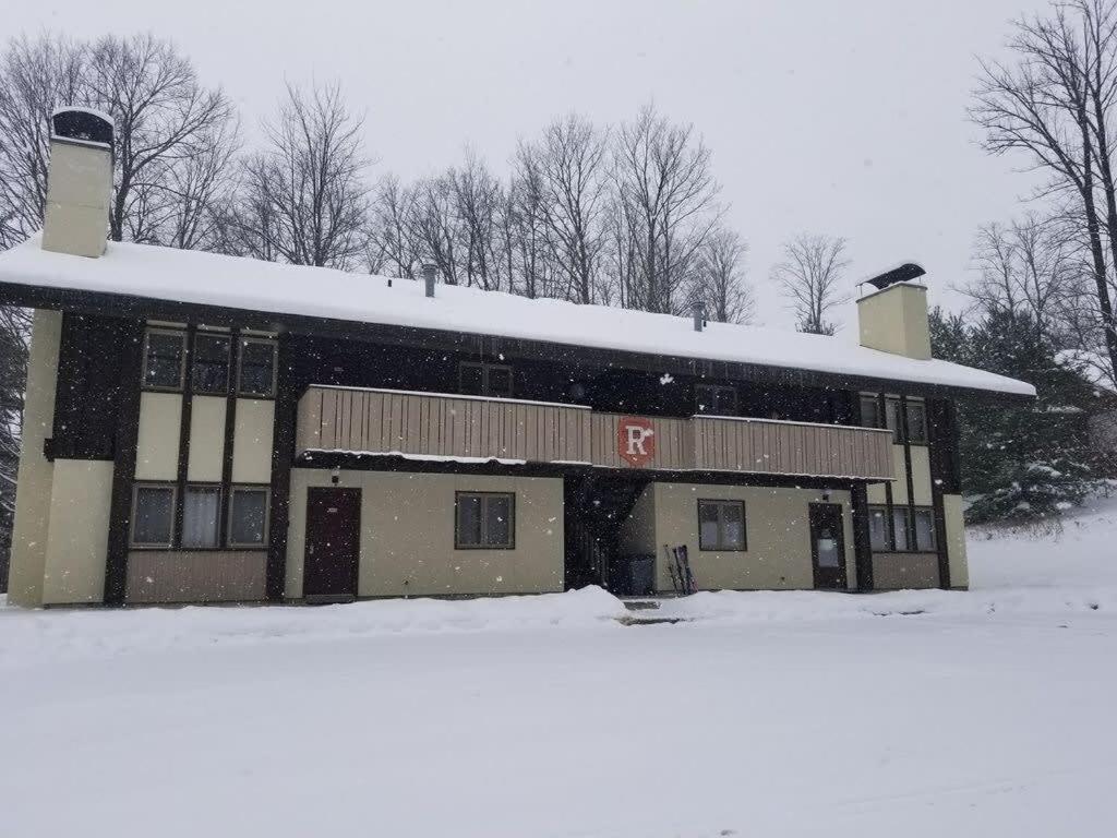 Boyne Falls Boyne Mountain Condo -Sleeps 12 מראה חיצוני תמונה