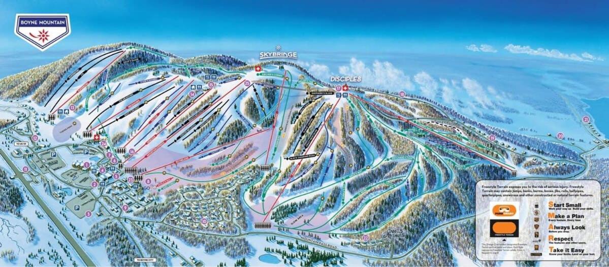 Boyne Falls Boyne Mountain Condo -Sleeps 12 מראה חיצוני תמונה
