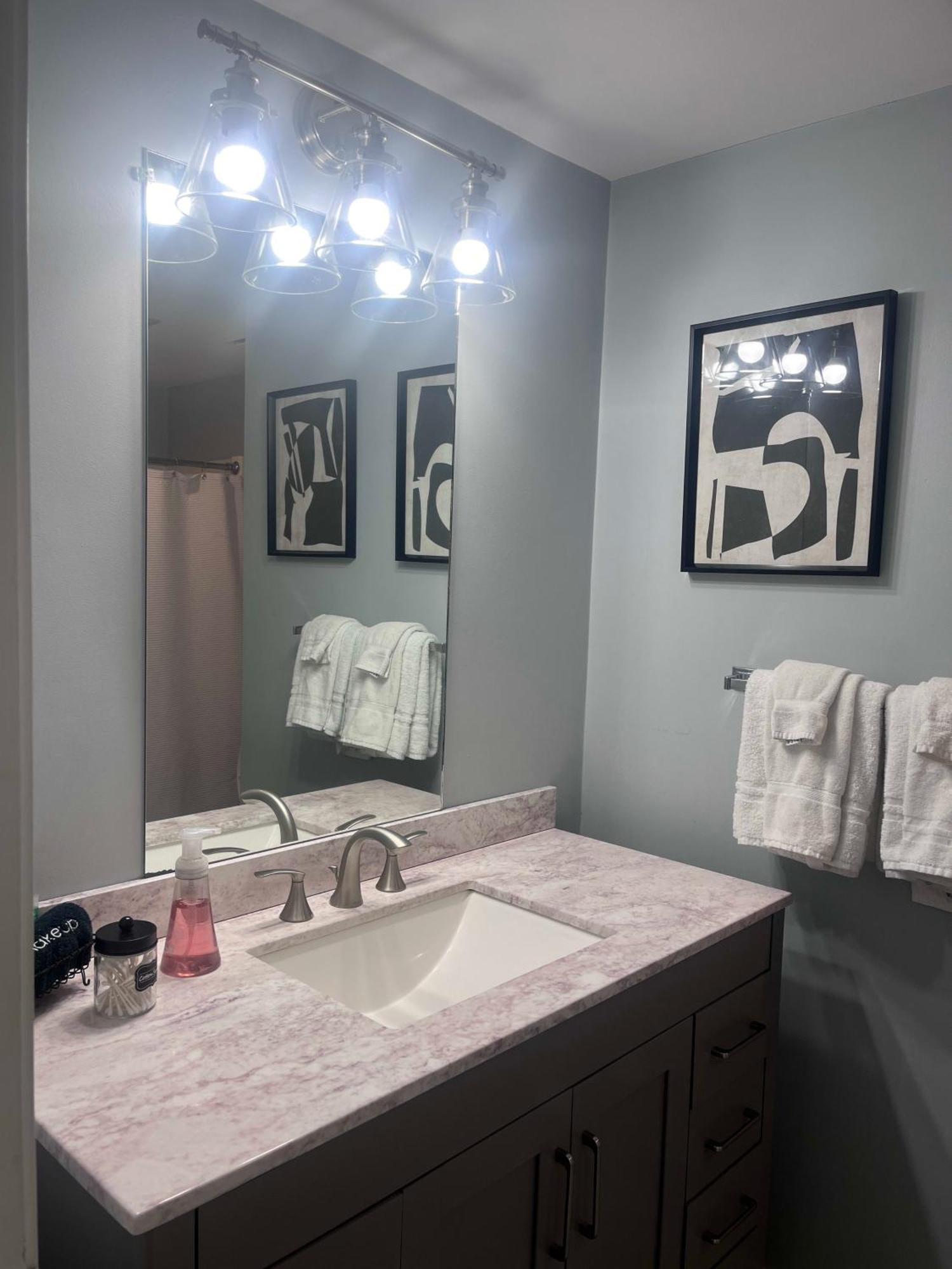 Boyne Falls Boyne Mountain Condo -Sleeps 12 מראה חיצוני תמונה