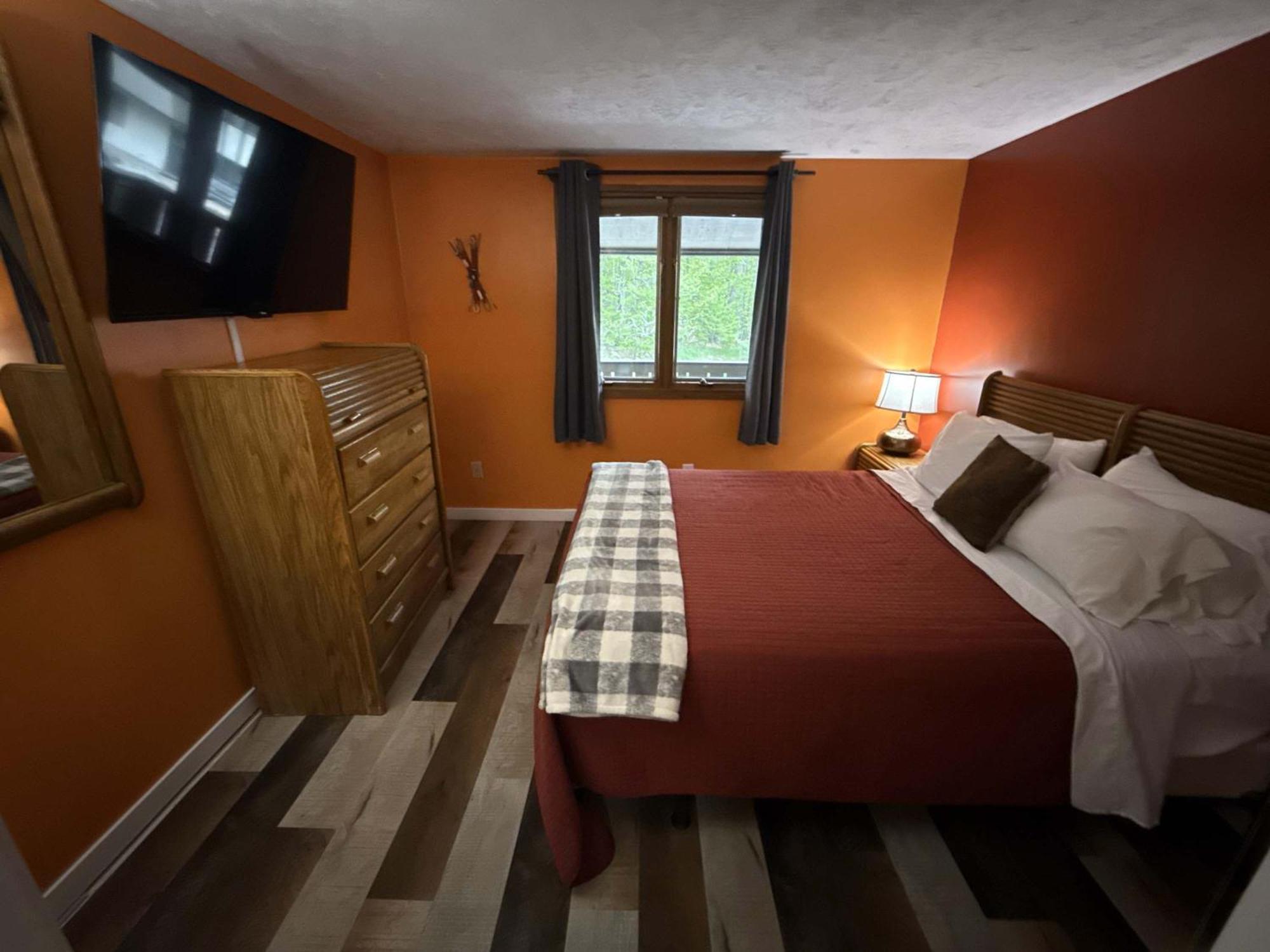 Boyne Falls Boyne Mountain Condo -Sleeps 12 מראה חיצוני תמונה